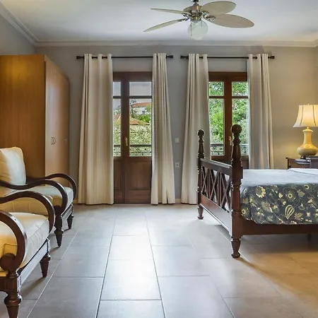 Balhambra - Adults Only 3* Fiskardo