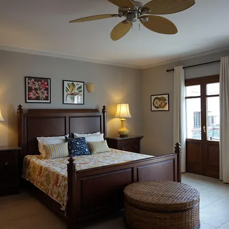 Balhambra - Adults Only فيسكاردو