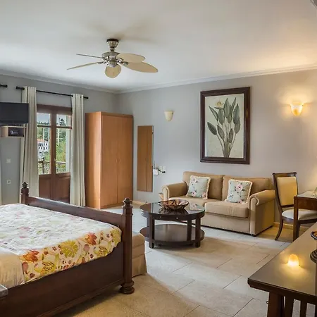 Balhambra - Adults Only